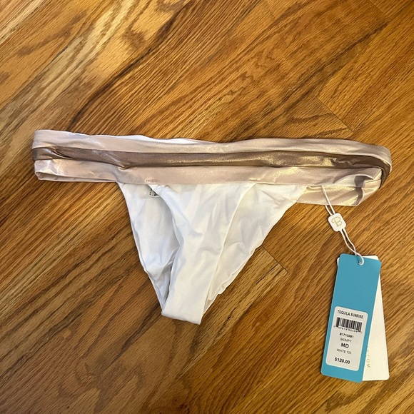 Beach Bunny Tequila Sunrise Bikini Bottom - Picture 3 of 3